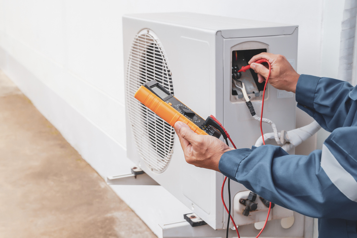 Seasonal AC Maintenance Tips: Prepare Your System for Extreme Weather