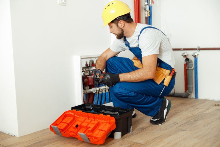 How a Heating Maintenance Plan Saves You Money on Emergency Repairs