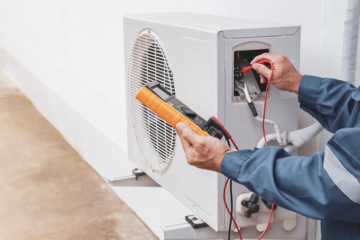 Seasonal AC Maintenance Tips: Prepare Your System for Extreme Weather